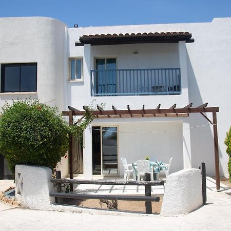 Always Welcome! Near Beach, Cml Swimming Pool Paphos Extérieur photo